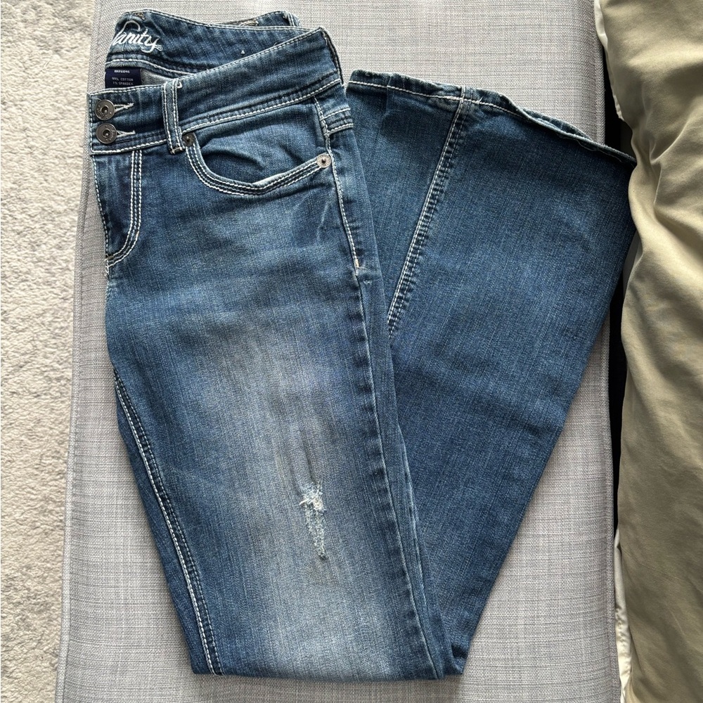 Vanity Classic Blue Jeans